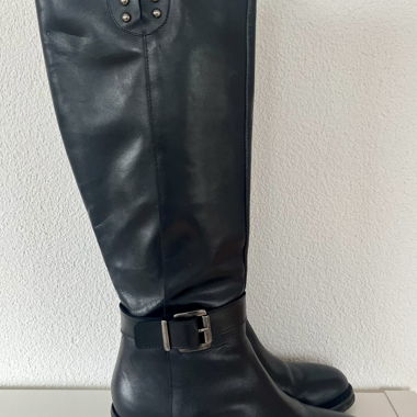Italian leather boots