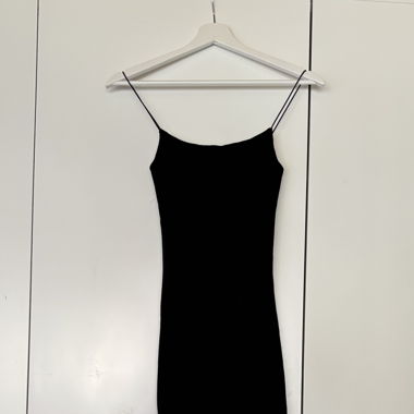 enges Kleid ZARA