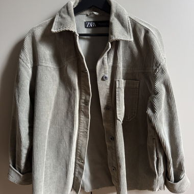Giacca camicia in velluto a coste ZARA