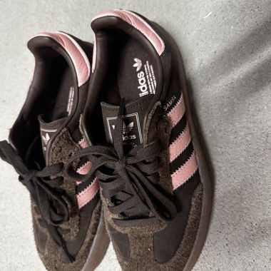 Adidas Samba Sneakers