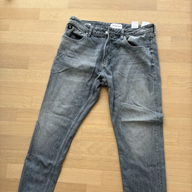 Calvin Klein Jeans - gris 34/30