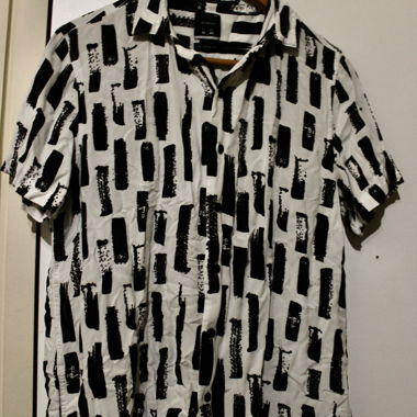 Chemise courte noir et blanc en M