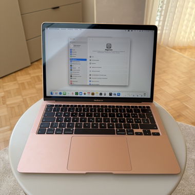 MacBook Air Rose Gold