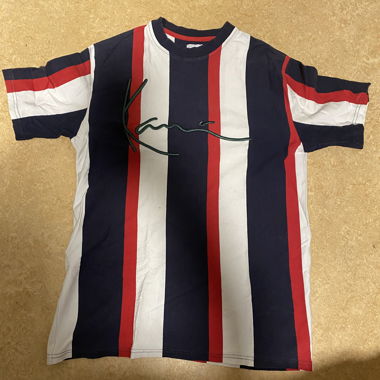 T-shirt a righe con ricamo