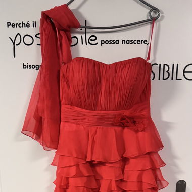Abendkleid rot mit Stola gr.40