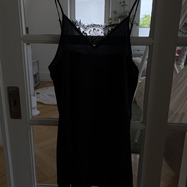 Nachthemd / Kleid mit Spitze