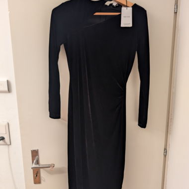 Elegant Black Dress - Brand Reiss