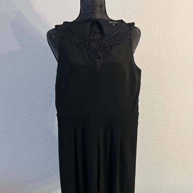 schwarzer Overall