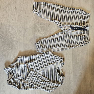 Baby Body und Hose Set