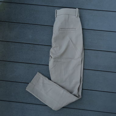 Beige Stoffhose für Bürojob