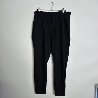 Black high-waist trousers