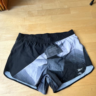 Pantaloncini da running Reebok