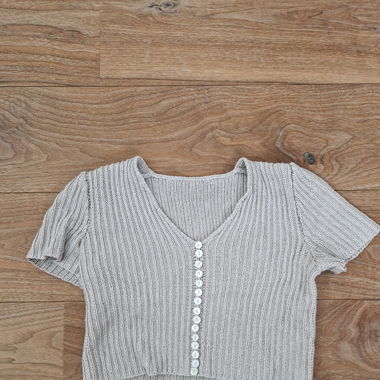 Gehäkeltes T-Shirt