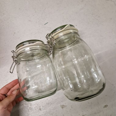 Glas behälter