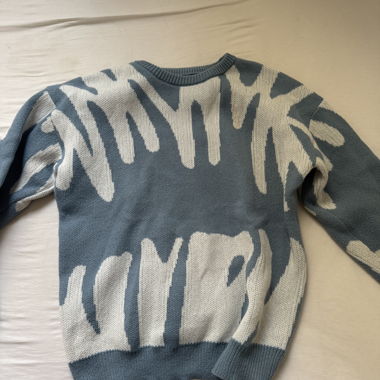 Maglione stile Y2K