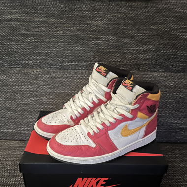 Jordan 1 Fusion Red