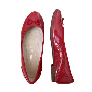 Ballerines vernis rouges