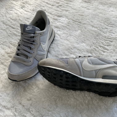 Nike Internationalist 
