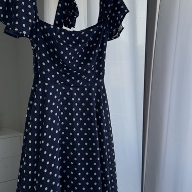 Marineblaue Polka-Dot-Kleid