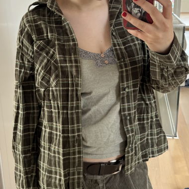 Cute 2nd Hand Flannel