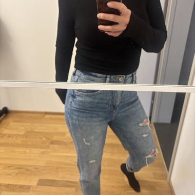 High-Waisted Mom Jeans Gift Crop Top 36–38