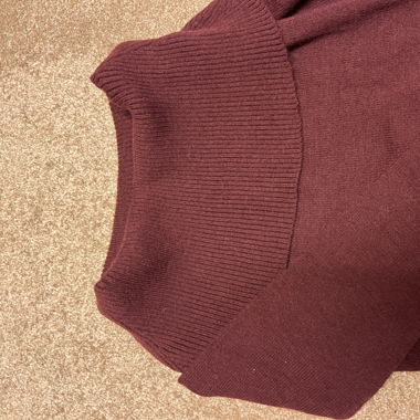 pullover off-shoulder