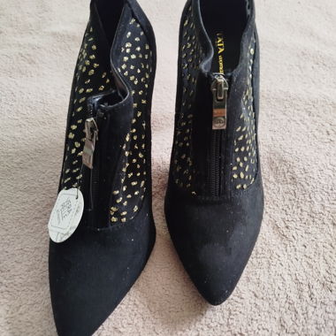 High Heels 