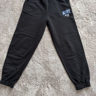 Black sweatpants