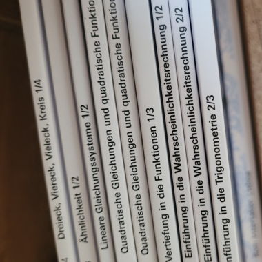 Libri di matematica Akad