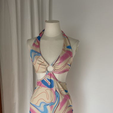 Colorful 80‘s dress