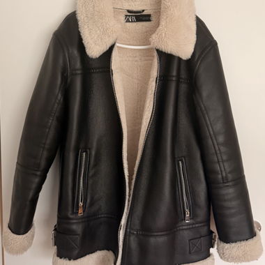 Giacca in similpelle ZARA con fodera teddy