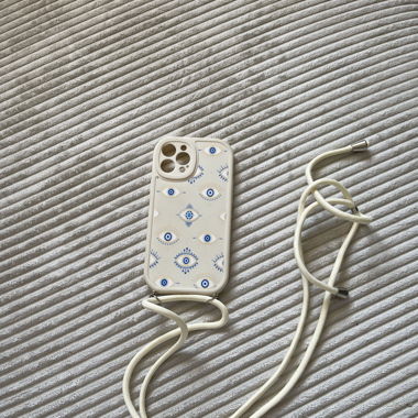 Coque de iPhone avec cordon