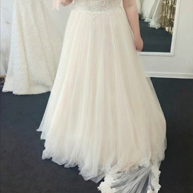 New wedding dress, unworn, unaltered