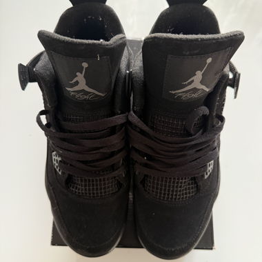 Jordan 4 Black Cat