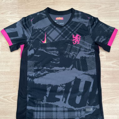 Chelsea black pink football jersey