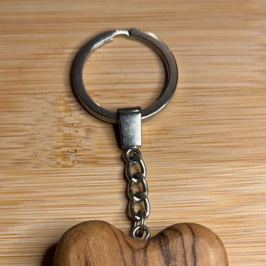 Oliven Holz Schlüsselanhänger „Herz“
