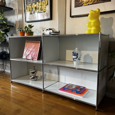 Modular white shelf in USM style