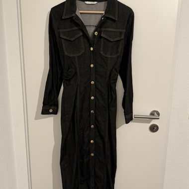 Vestito di jeans Zara