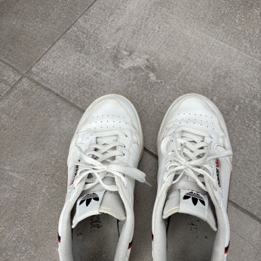 Adidas Sneaker