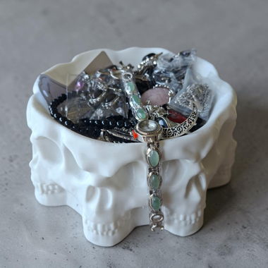 Gothic mystery jewelry jar skull