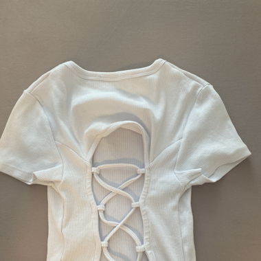 Croptop mit Rücken schnürrung