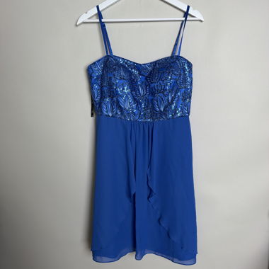 Blue dress