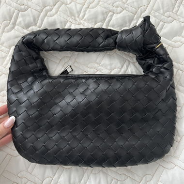 Borsa nera intrecciata