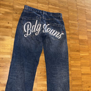 Jeans mit Print