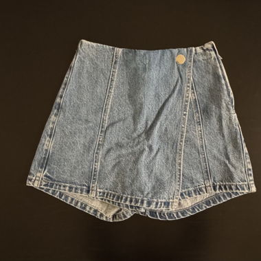 Kurze Jeans-Hose Gr. 32 von Stradivarius