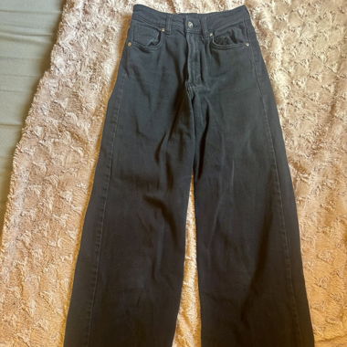 Schwarze Jeans