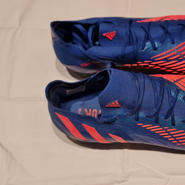 Crampons Adidas predator 