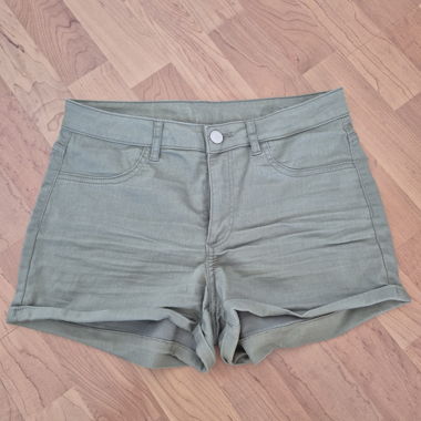Shorts grün