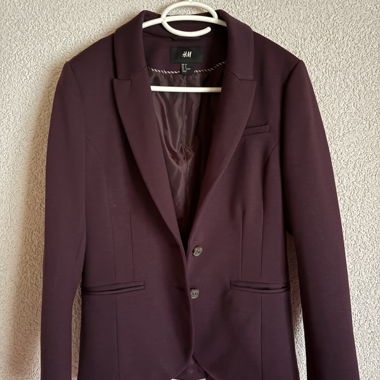 Bordeauxroter Blazer