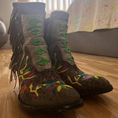 Mexikanische Schuhe